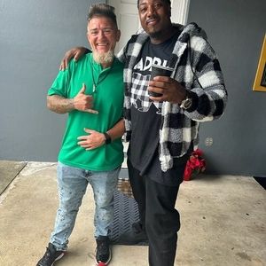 Meet your Posher, Robert